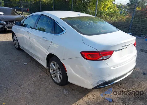 2015 Chrysler 200 Limited z USA, uszkodzony, nr VIN 1C3CCCAB5FN660928